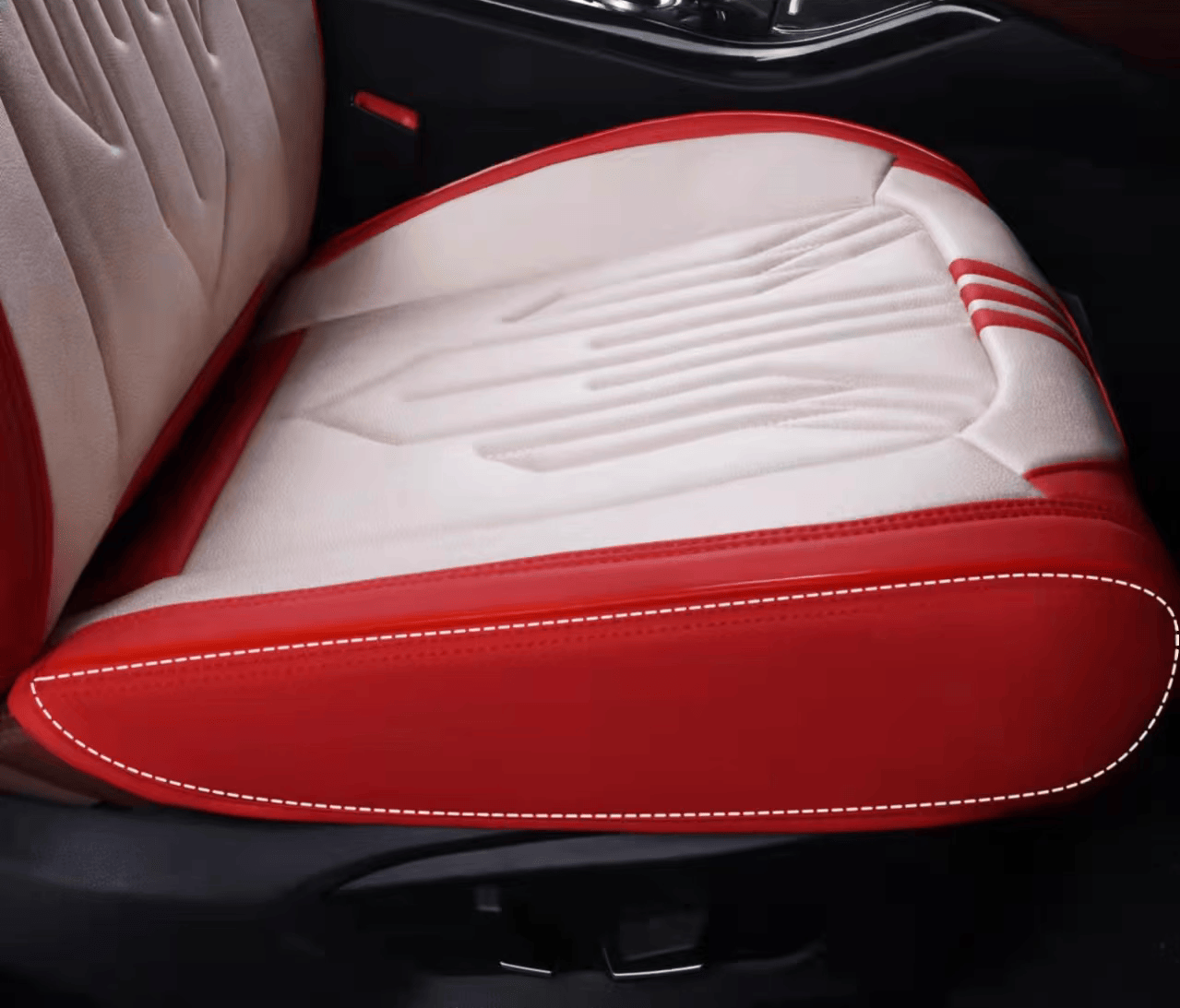 CV05  2025 Full Set Universal Waterproof Breathable Vehicle Leather Cover for Cars, SUV, Pick-up Truck